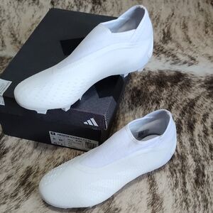 adidas White Laceless Men’s 9.5 Soccer Cleats womens size 10.5